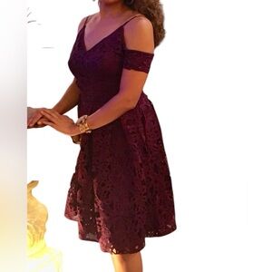 VENUS Plum Lace Cold-Shoulder Fit & Flare Mini Dress size 6